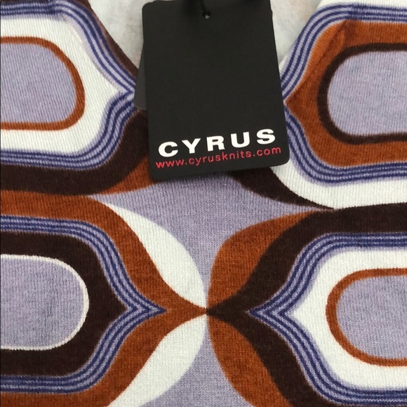 CURUS V NECK GEOMETRIC PRINT SWEATER - Picture 6 of 8